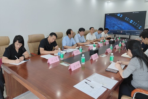 调研组在广东喜珍电路科技有限公司座谈交流.jpg