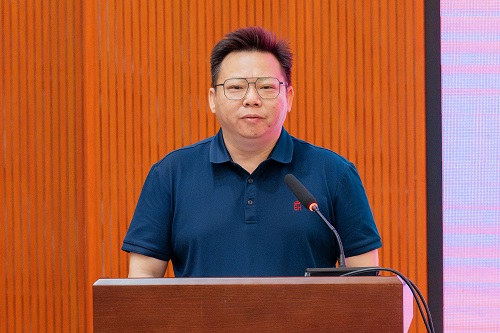 王珏代表市退役军人事务局领导讲话.JPG