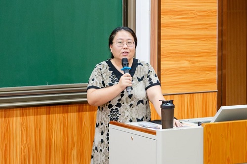 杨榕致辞.jpg 杨榕致辞.jpg
